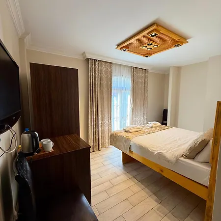 Magnificent Hotell 3*