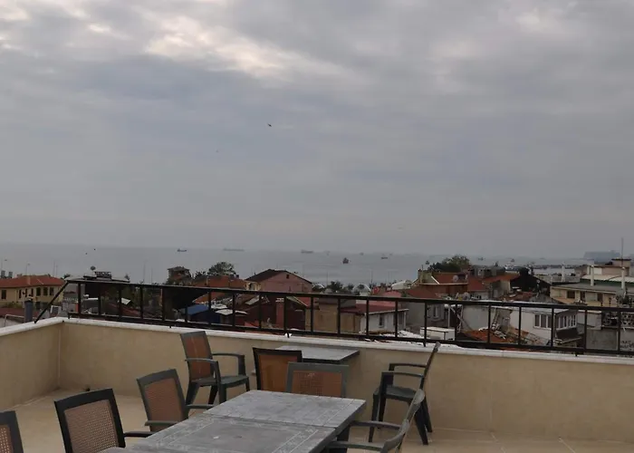 ホテル マグニフィセント 3*