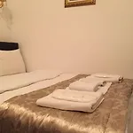 Hotel Magnificent