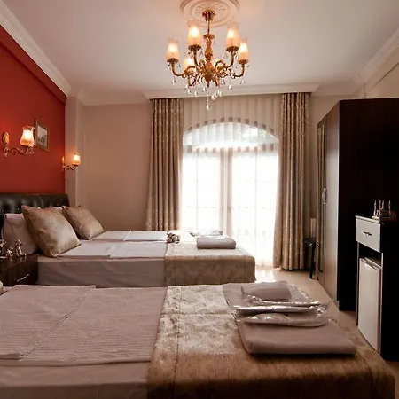 Magnificent Hotel 3*