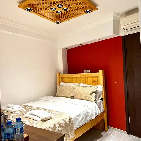 Magnificent Hotell 3*