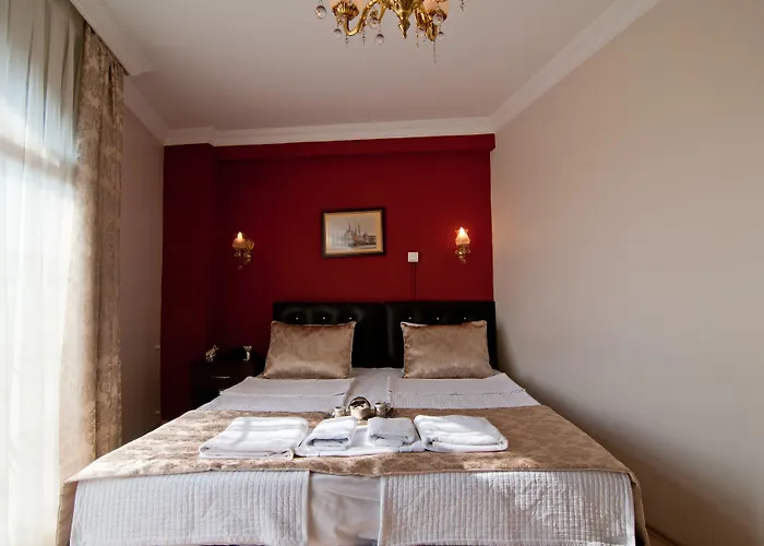 Magnificent Hotel 3*